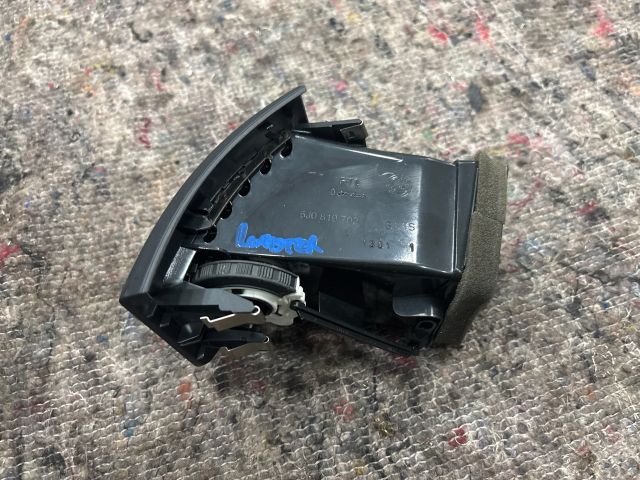 bontott SKODA ROOMSTER Jobb Szellőző