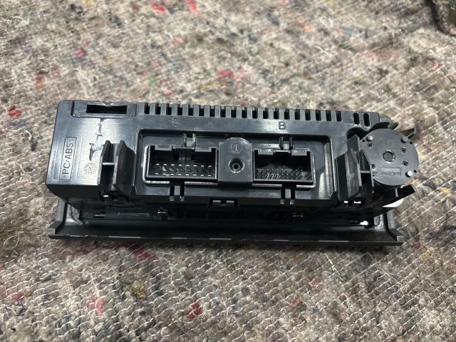 bontott SKODA ROOMSTER Klíma Kapcsoló