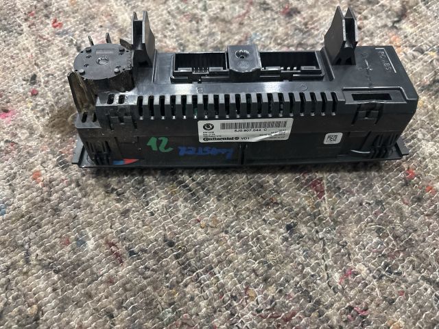 bontott SKODA ROOMSTER Klíma Kapcsoló