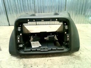 bontott SKODA ROOMSTER Középkonzol Keret