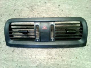 bontott SKODA ROOMSTER Középső Szellőző