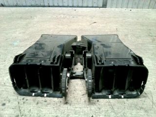 bontott SKODA ROOMSTER Középső Szellőző