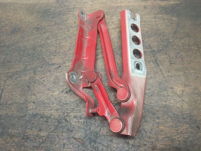 bontott SKODA ROOMSTER Motorháztető Bal Zsanér