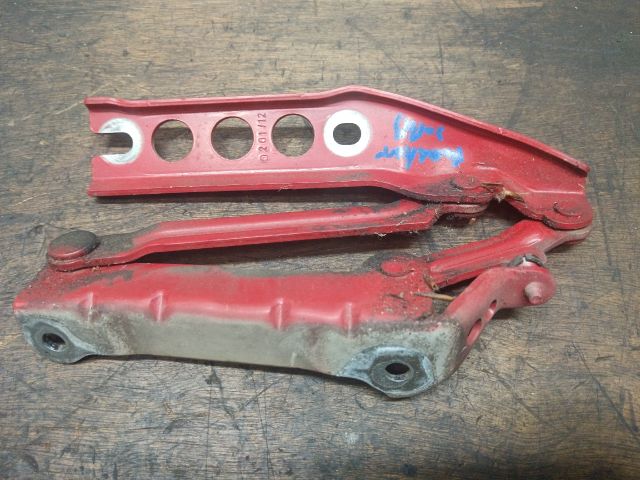 bontott SKODA ROOMSTER Motorháztető Jobb Zsanér