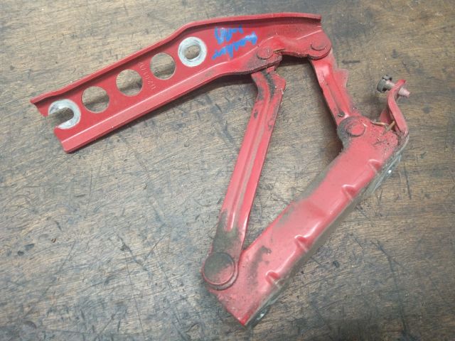 bontott SKODA ROOMSTER Motorháztető Jobb Zsanér