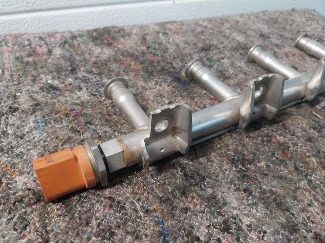 bontott SKODA ROOMSTER Nyomásszabályzó Szelep