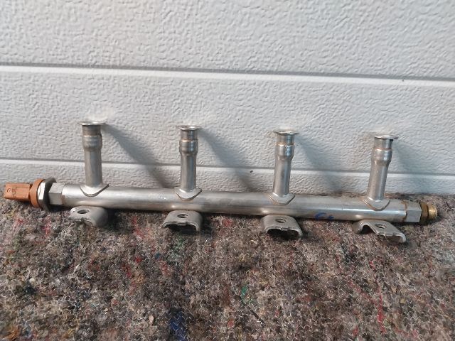 bontott SKODA ROOMSTER Nyomásszabályzó Szelep