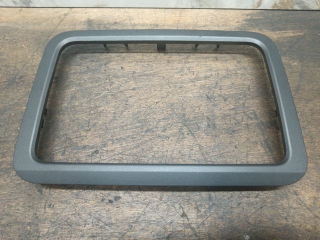 bontott SKODA ROOMSTER Rádió / CD Keret