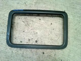 bontott SKODA ROOMSTER Rádió / CD Keret