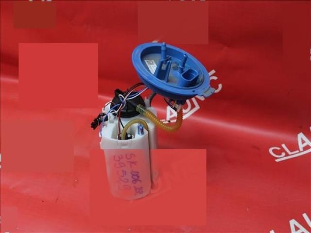 bontott SKODA SCALA Üzemanyag Szivattyú