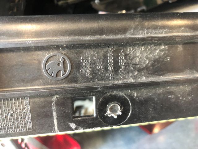 bontott SKODA SCALA Homlokfal (Üres lemez)