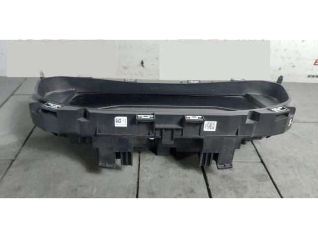 bontott SKODA SCALA Kilométeróra