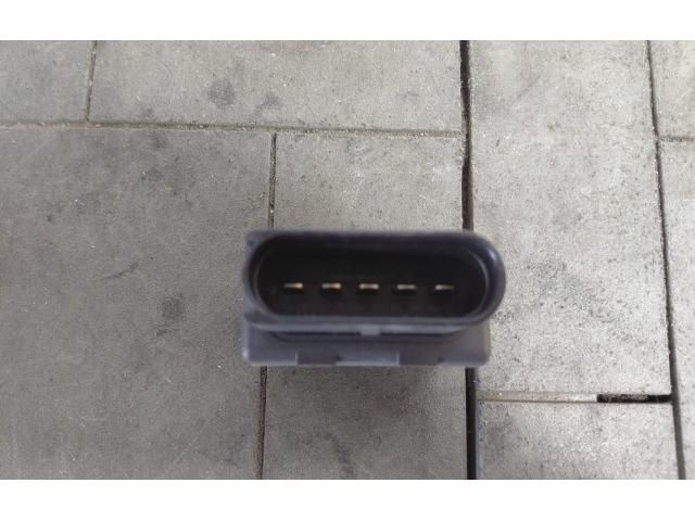 bontott SKODA SCALA Üzemanyag Szivattyú Relé