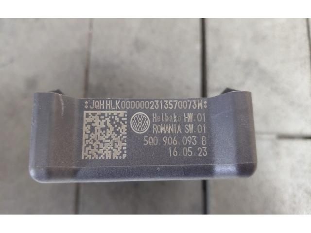 bontott SKODA SCALA Üzemanyag Szivattyú Relé