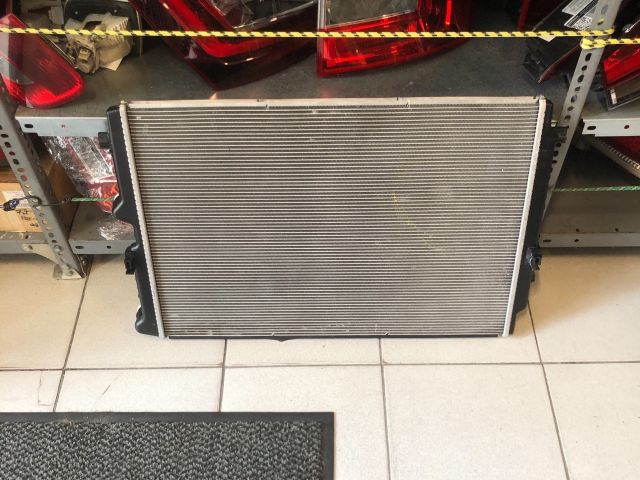 bontott SKODA SCALA Vízhűtő Radiátor (Klímás)