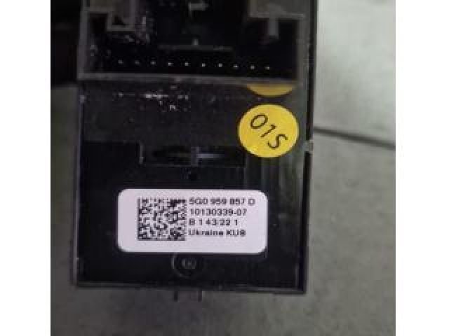 bontott SKODA SCALA Ablakemelő Kapcsoló Négyes / Kettes