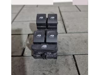 bontott SKODA SCALA Ablakemelő Kapcsoló Négyes / Kettes
