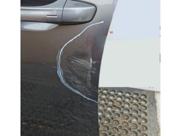 bontott SKODA SCALA Bal első Ajtó (Üres lemez)