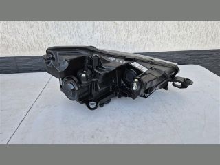 bontott SKODA SCALA Bal Fényszóró