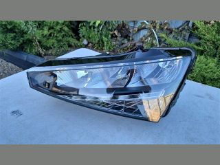 bontott SKODA SCALA Bal Fényszóró