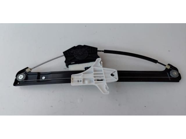 bontott SKODA SCALA Bal hátsó Ablakemelő Szerkezet (Elektromos)