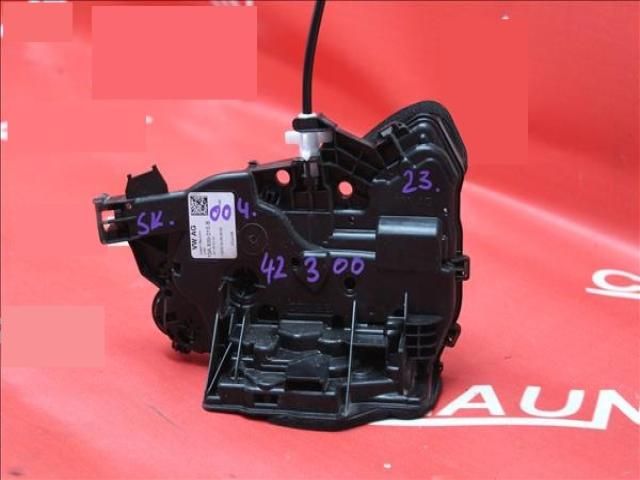 bontott SKODA SCALA Bal hátsó Ajtózár