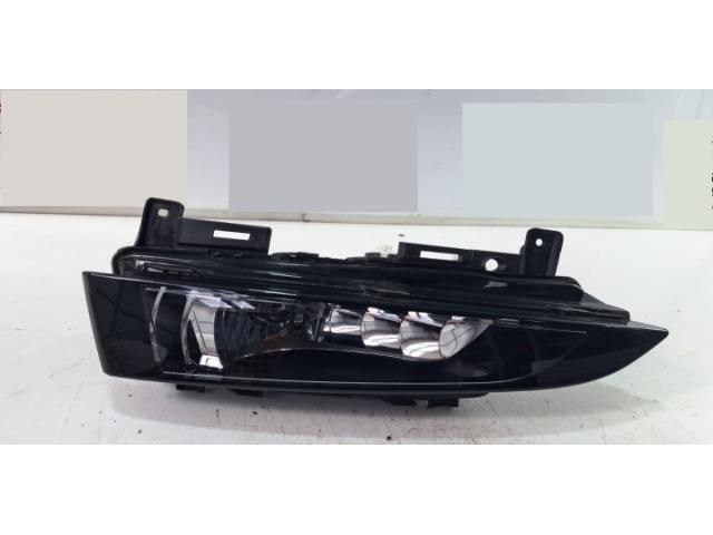 bontott SKODA SCALA Bal Ködfényszóró