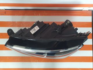 bontott SKODA SCALA Bal Ledes Fényszóró