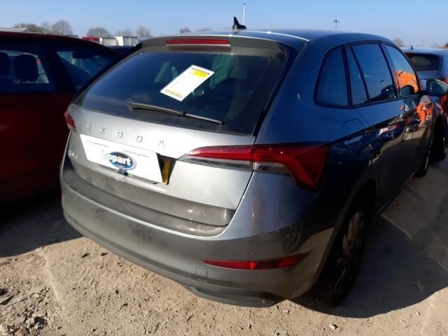 bontott SKODA SCALA Bal Szellőző