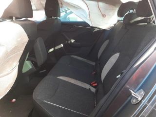 bontott SKODA SCALA Bal Térdlégzsák