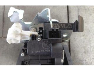 bontott SKODA SCALA Csomagtérajtó Zárszerkezet