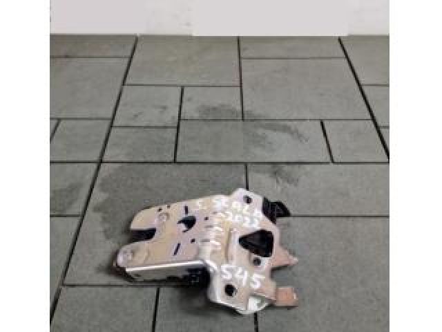 bontott SKODA SCALA Csomagtérajtó Zárszerkezet