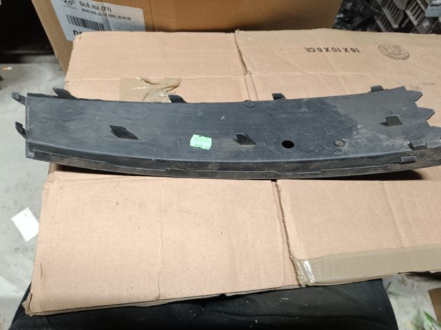 bontott SKODA SCALA Első Lökhárító Bal Díszrács