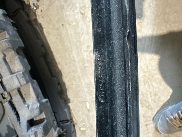 bontott SKODA SCALA Első Lökhárító Merevítő (Fém)