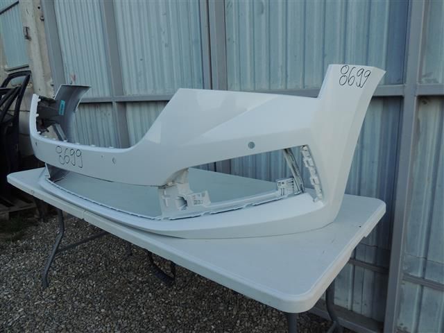 bontott SKODA SCALA Első Lökhárító (Részeivel)