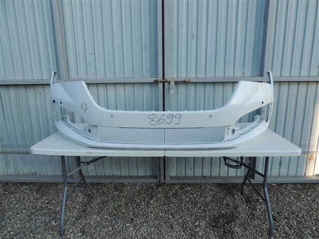 bontott SKODA SCALA Első Lökhárító (Részeivel)