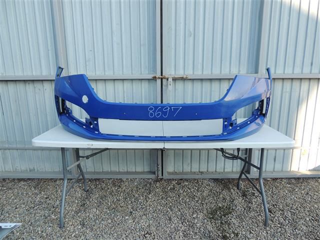 bontott SKODA SCALA Első Lökhárító (Részeivel)