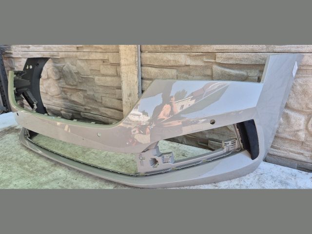 bontott SKODA SCALA Első Lökhárító (Üresen)