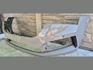 bontott SKODA SCALA Első Lökhárító (Üresen)