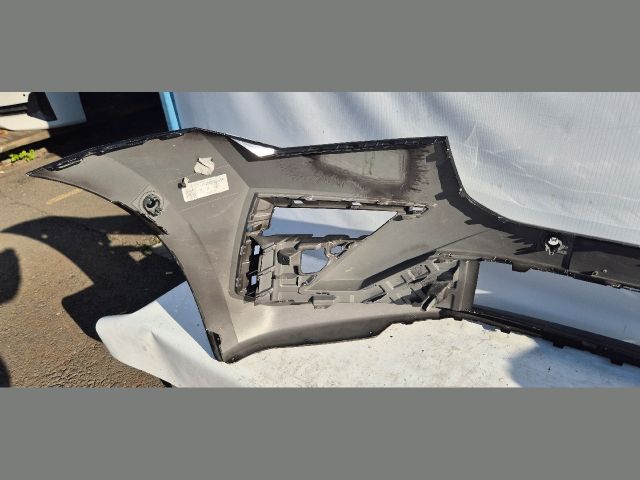 bontott SKODA SCALA Első Lökhárító (Üresen)