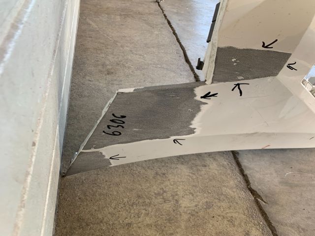 bontott SKODA SCALA Első Lökhárító (Üresen)