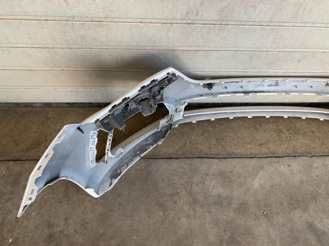 bontott SKODA SCALA Első Lökhárító (Üresen)