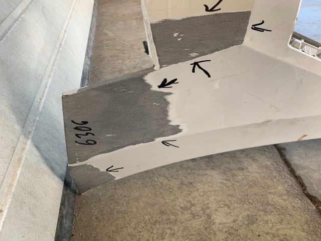 bontott SKODA SCALA Első Lökhárító (Üresen)