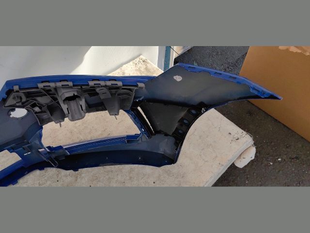 bontott SKODA SCALA Első Lökhárító (Üresen)