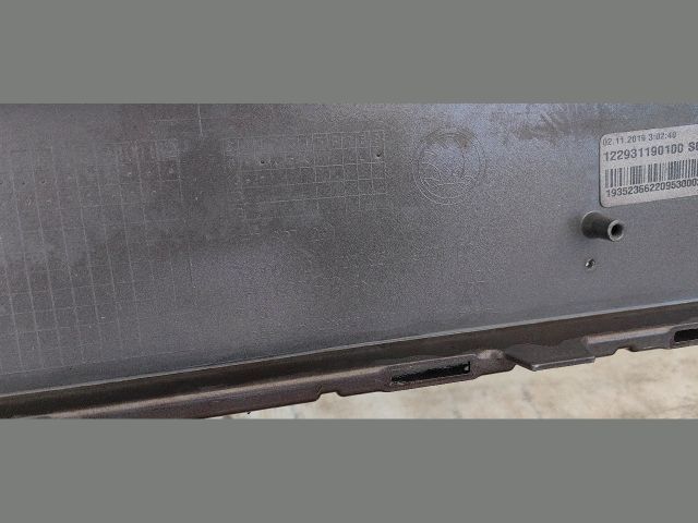 bontott SKODA SCALA Első Lökhárító (Üresen)