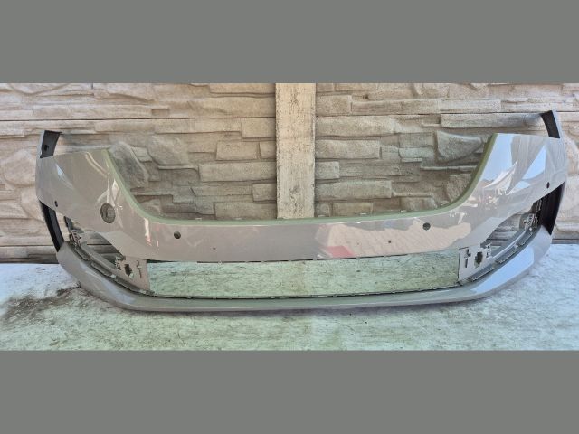 bontott SKODA SCALA Első Lökhárító (Üresen)