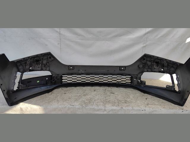 bontott SKODA SCALA Első Lökhárító (Üresen)