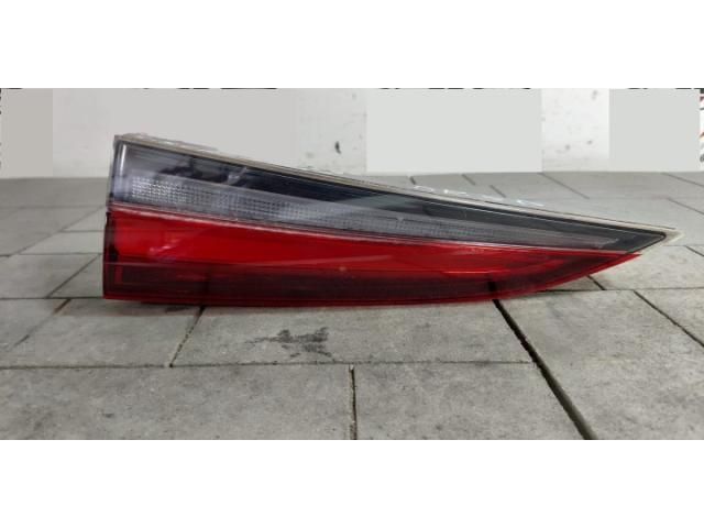 bontott SKODA SCALA Jobb Belső Hátsó Lámpa