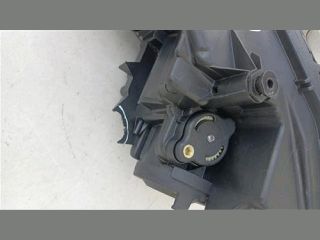 bontott SKODA SCALA Jobb Fényszóró