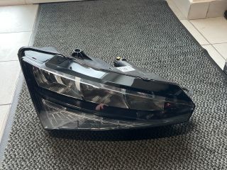 bontott SKODA SCALA Jobb Fényszóró
